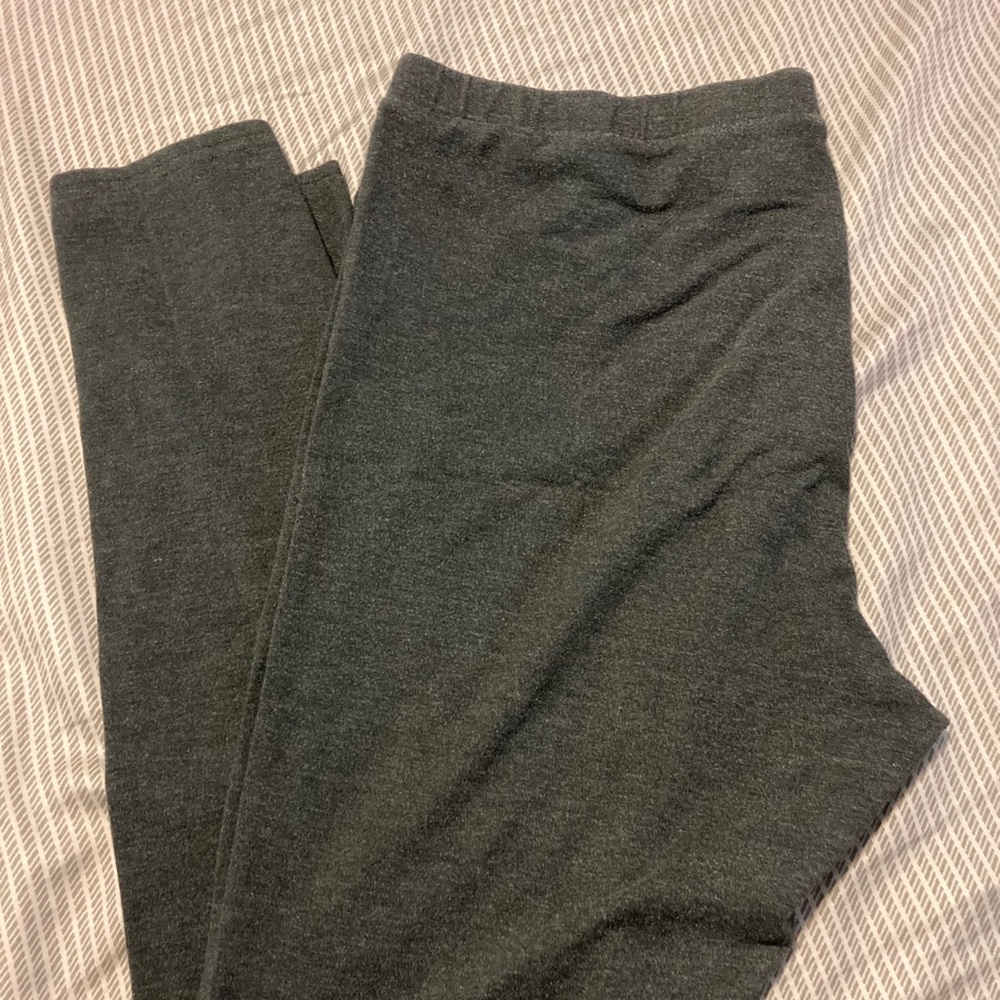Grey leggings